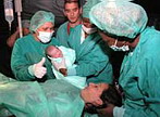 M&eacute;dicos cubanos en misi&oacute;n internacionalista