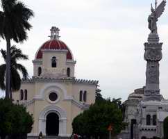 Iglesia del Cementerio de Col&oacute;n. Habana