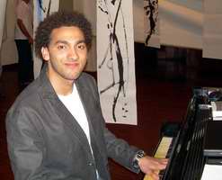 David Virelles, afamado pianista y concertista de Jazz