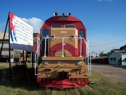 Locomotaora china reparada por obreros de Camag&uuml;ey