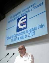Roberto Berrier, presidente de la Asociaci&oacute;n de Economistas y Contadores de Cuba