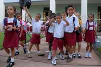 Escolares cubanos