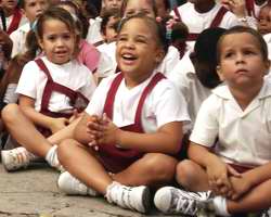 La Ense&ntilde;anza es de todos, por todos y para el bien de todos