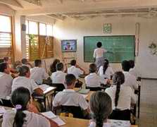 Profesores de secundaria b&aacute;sica