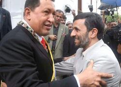 Hugo Ch&aacute;vez, recibe a su par iran&iacute;, Mahmoud Ahmadinejad