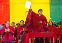 Evo Morales entrega tierras