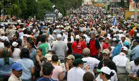 Paro general en Honduras exige retorno de Zelaya