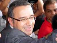 Mauricio Funes, presidente electo de El Salvador, del Frente Farabundo Mart&iacute; para la Liberaci&oacute;n Nacional (FMLN)