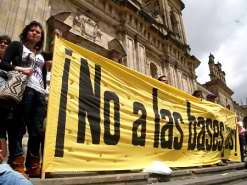 Marcha en Venezuela contra las bases militares