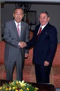 Ra&uacute;l Castro se reuni&oacute; en Egipto con Ban Ki-moon, secretario general de la ONU