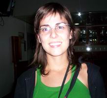 Juliana Schneider , integrante de la Brigada Sur Americana de Trabajo Voluntario