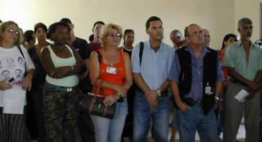 Profesionales de la prensa y estudiantes de la Facultad de Periodismo de la Universidad de Camagüey, condenaron el golpe de Estado en Honduras