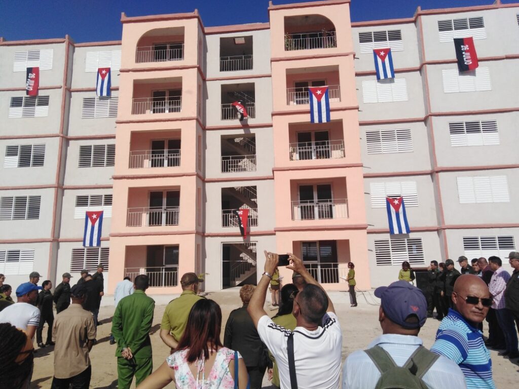 Entregan nuevas obras sociales en Las Tunas