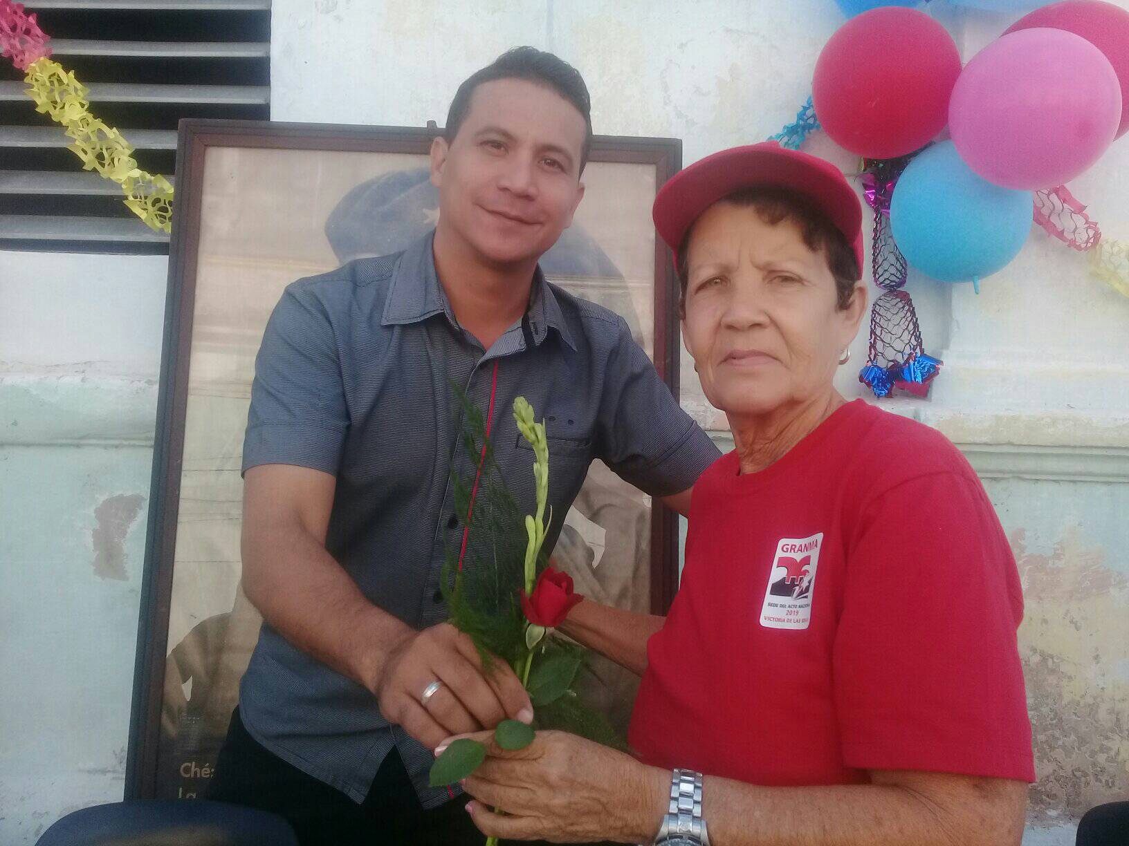 Tocar puertas y corazones para avanzar