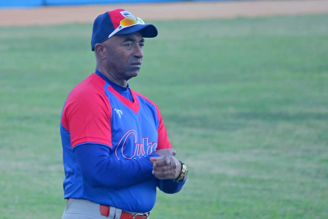 Armando Johnson: “Resultó muy difícil la conformación del equipo”