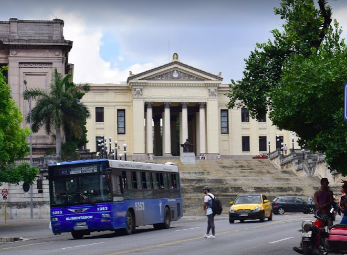 Informa la UH sobre la matrícula del curso diurno 2023