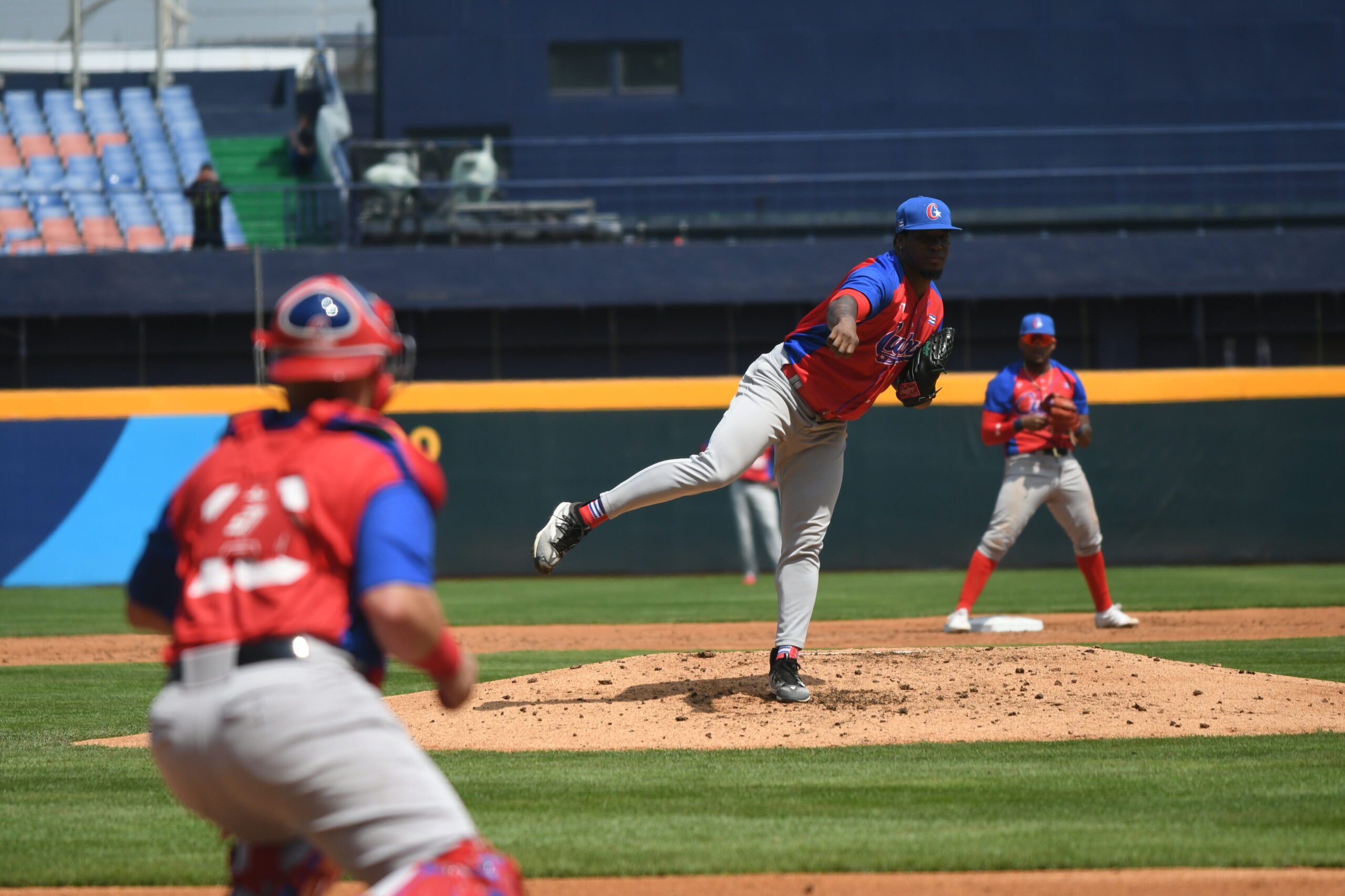 El pitcheo cubano está listo para el Clásico