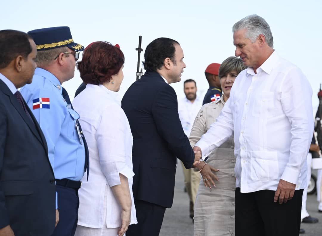 Llega Díaz-Canel a República Dominicana para participar en Cumbre Iberoamericana