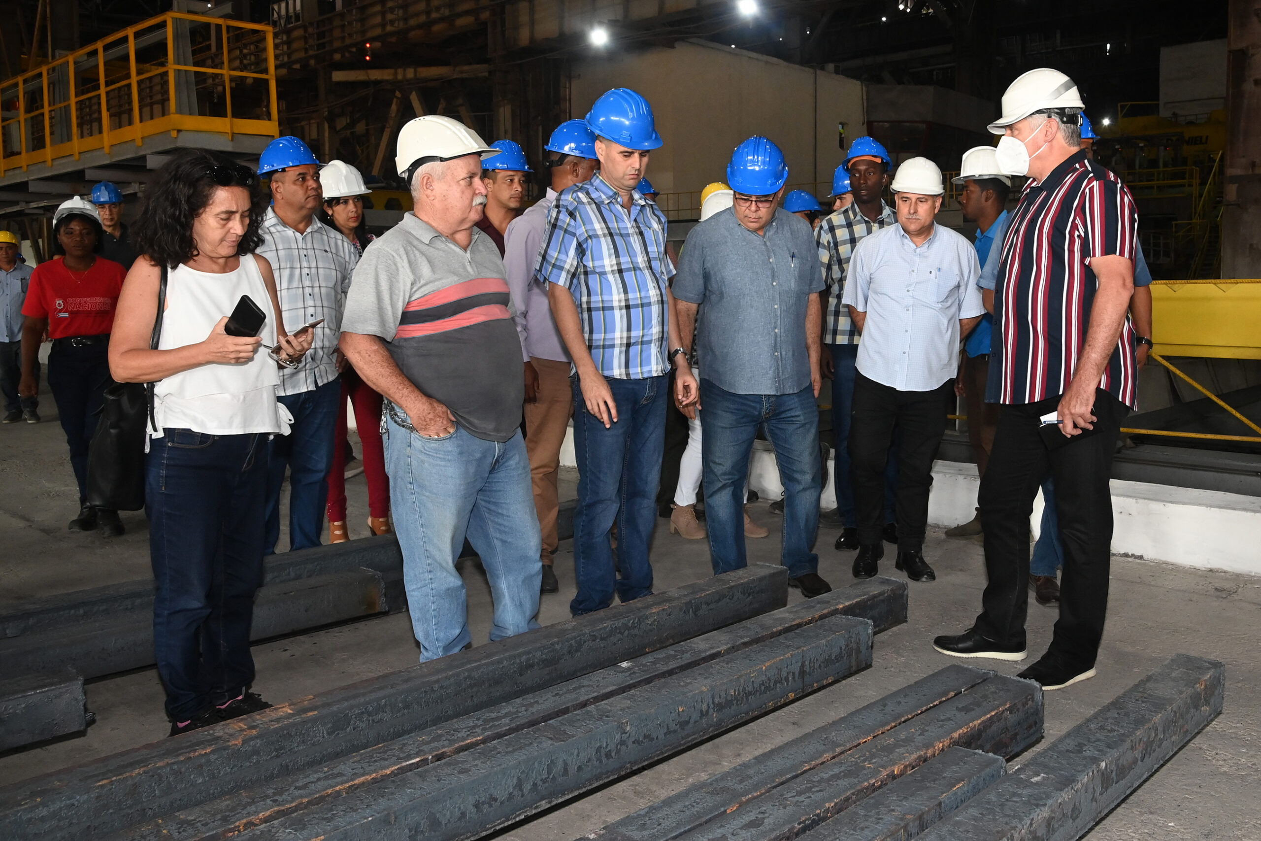 Chequea Presidente Díaz-Canel inversiones con crédito gubernamental ruso en Empresa Siderúrgica Antillana de Acero