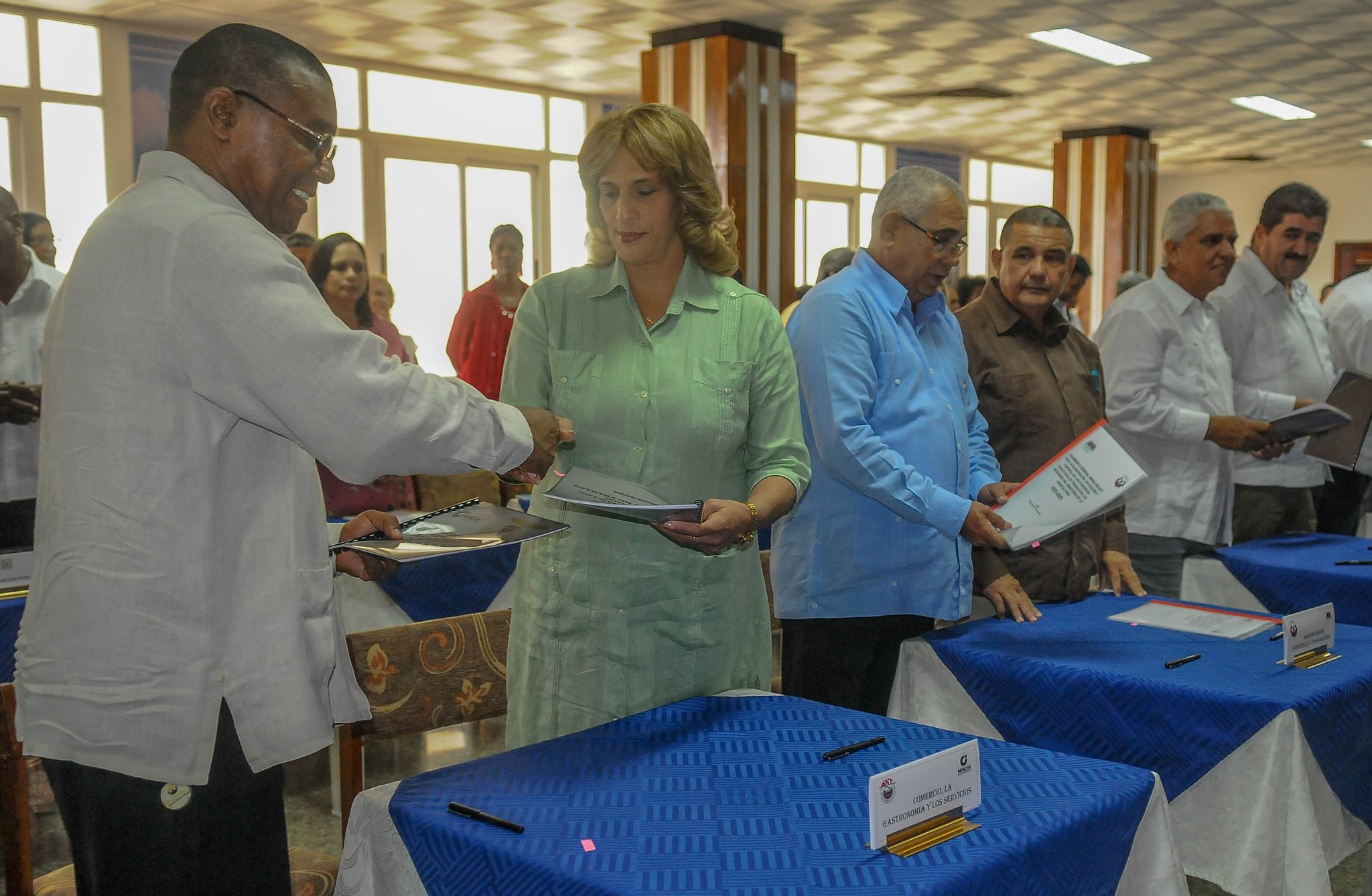 Actualizan Lineamientos Generales de los Sindicatos Nacionales