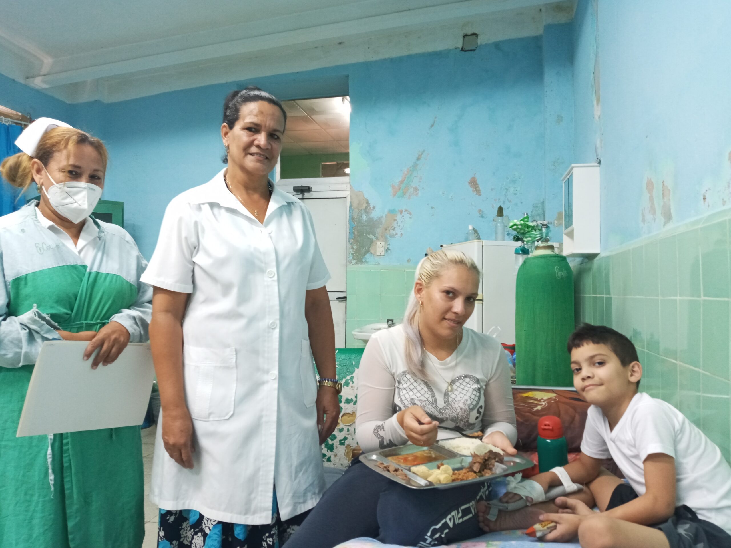 Las dos madres de Luisito