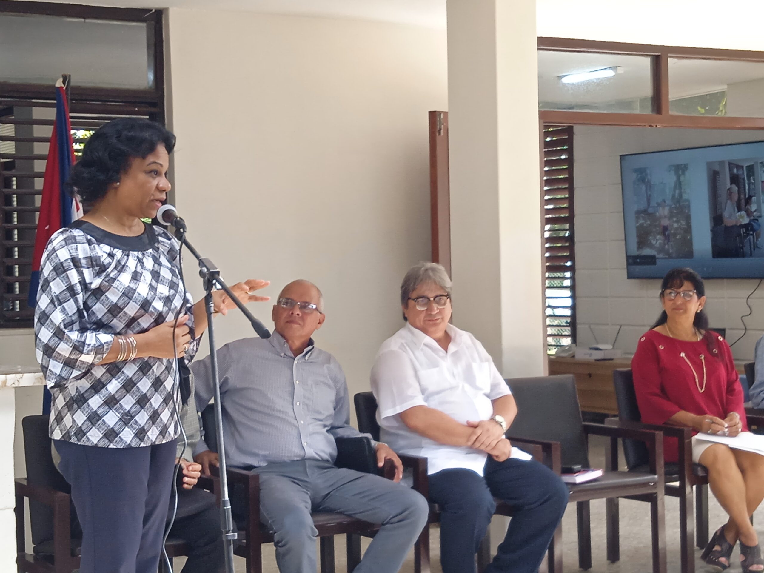 El Primer Curso para directivos del Instituto de Información y Comunicación Social fue inaugurado este lunes en la Habana.