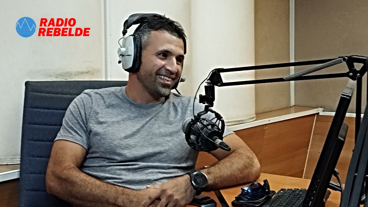 Campeón olímpico de canotaje, Serguey Torres