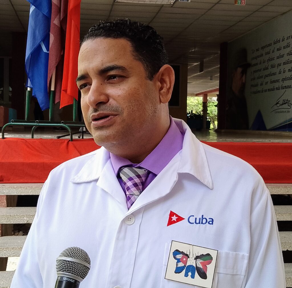 doctor Aníbal Ernesto Ramos Socarrás, rector de la UCMG