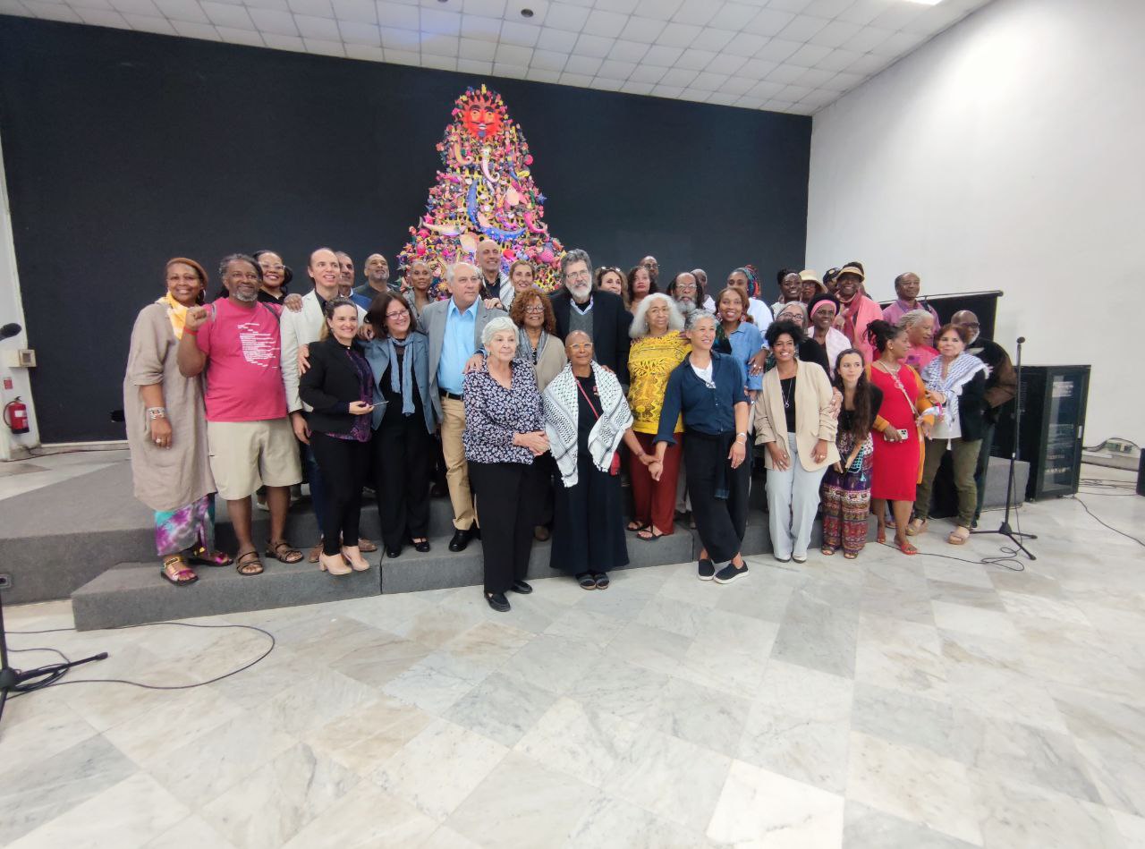 Entregan Orden Haydeé Santamaría a destacada escritora estadounidense Alice Walker
