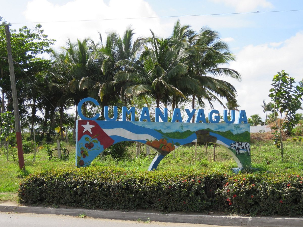 placa indicativa entrada a Cumanayagua