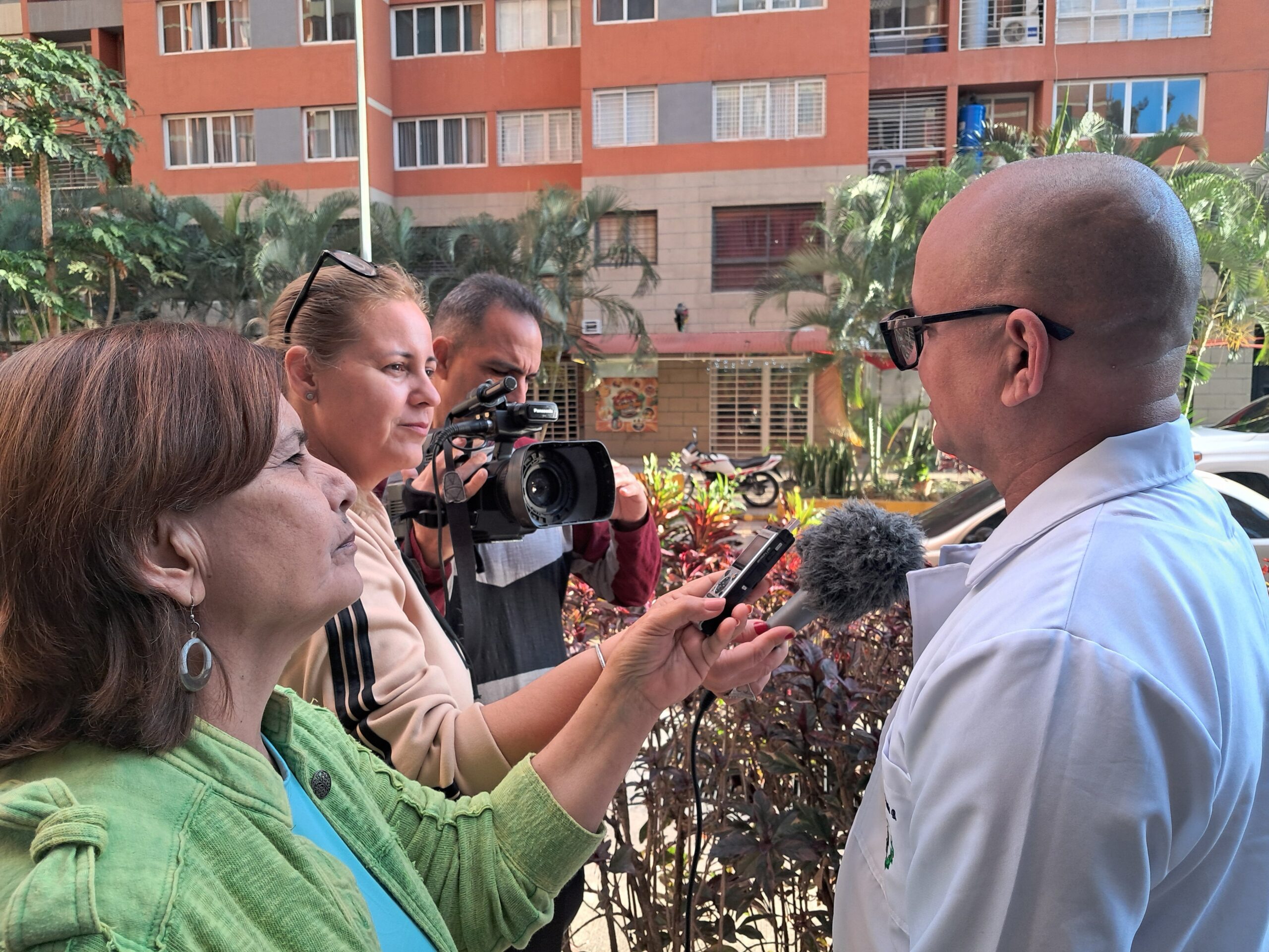 colaboradores cubanos en Venezuela