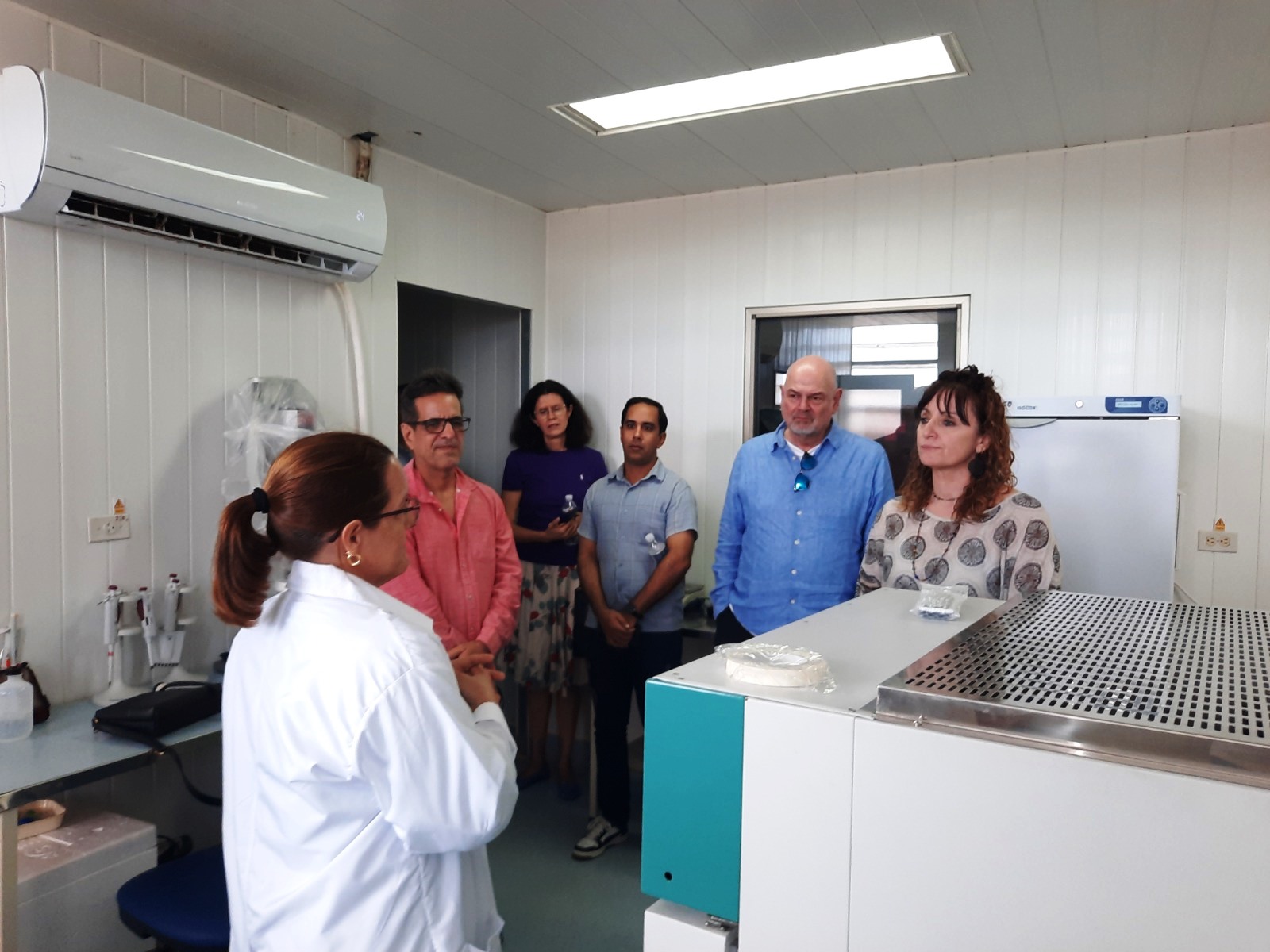 Intercambian científicos cienfuegueros con colegas del Reino Unido, Gran Bretaña e Irlanda del Norte