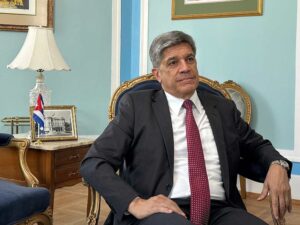 Tema migratorio, instrumento de desestabilización contra Cuba