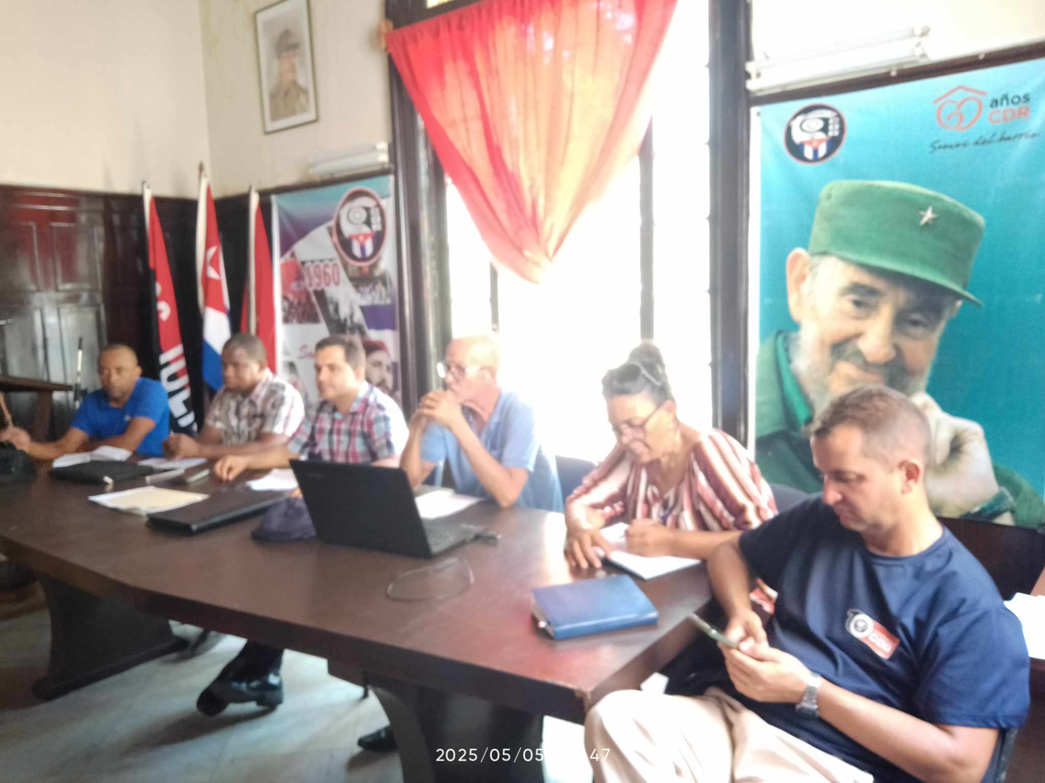 conferencia de prensa vandalismo telefónico