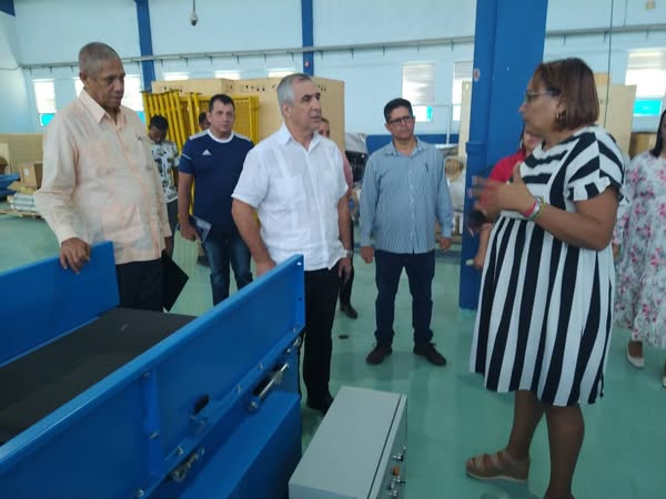 intercambio viceprimer ministro correosd de cuba