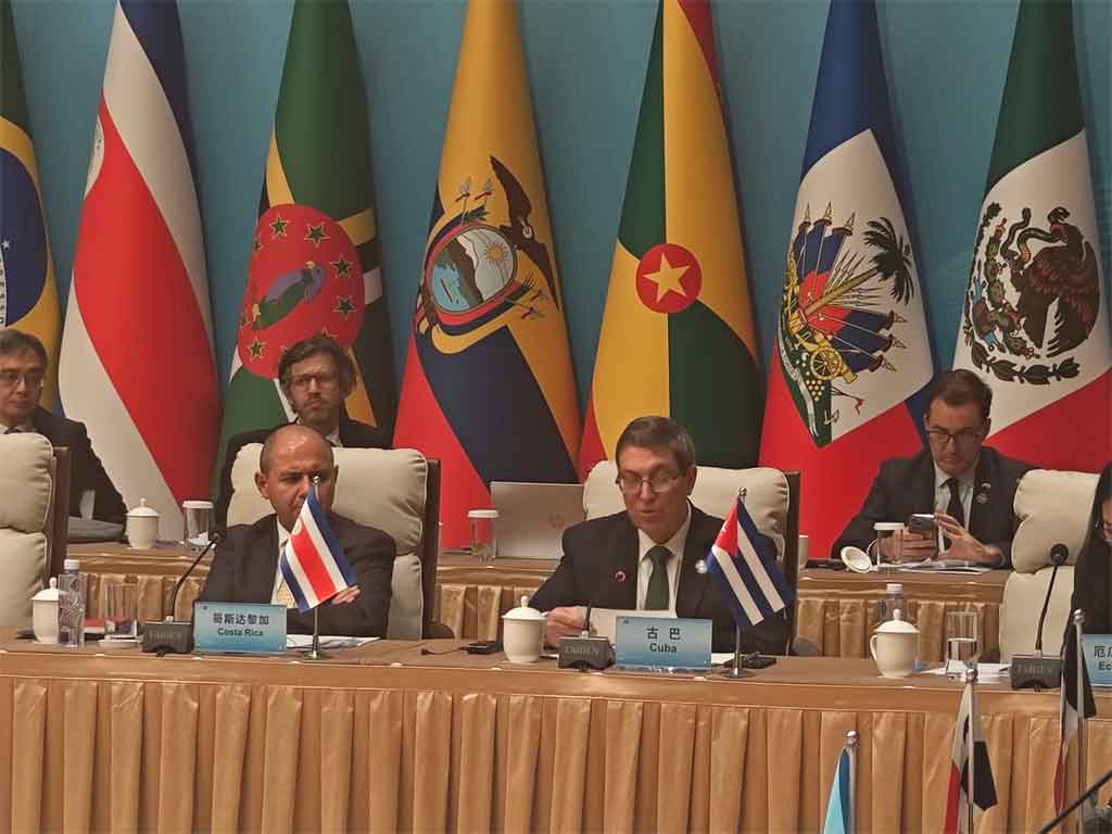 Canciller cubano en Foro China-Celac
