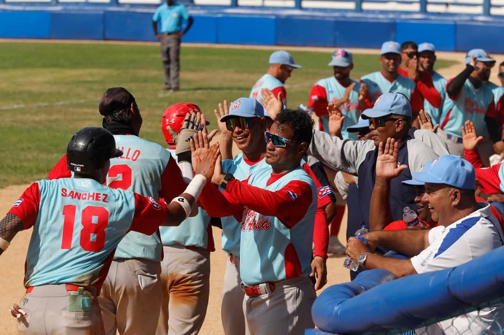 Los Tigres Béisbol cubano