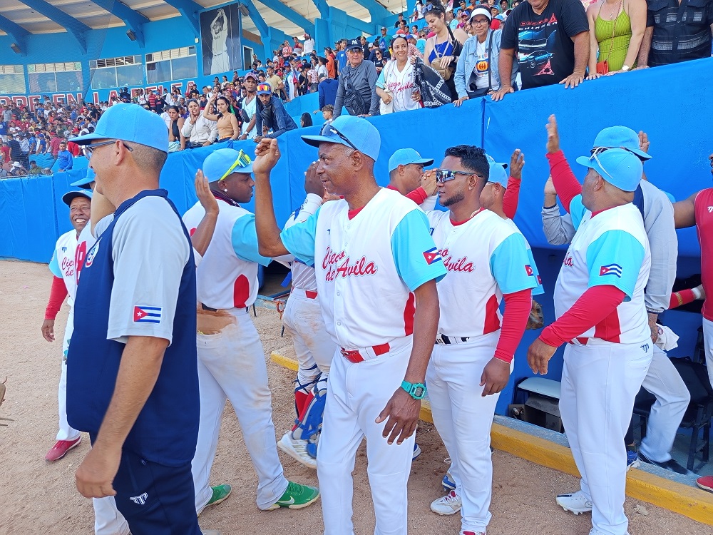 Equipo de Ciego de Ávila II Liga Élite Béisbol