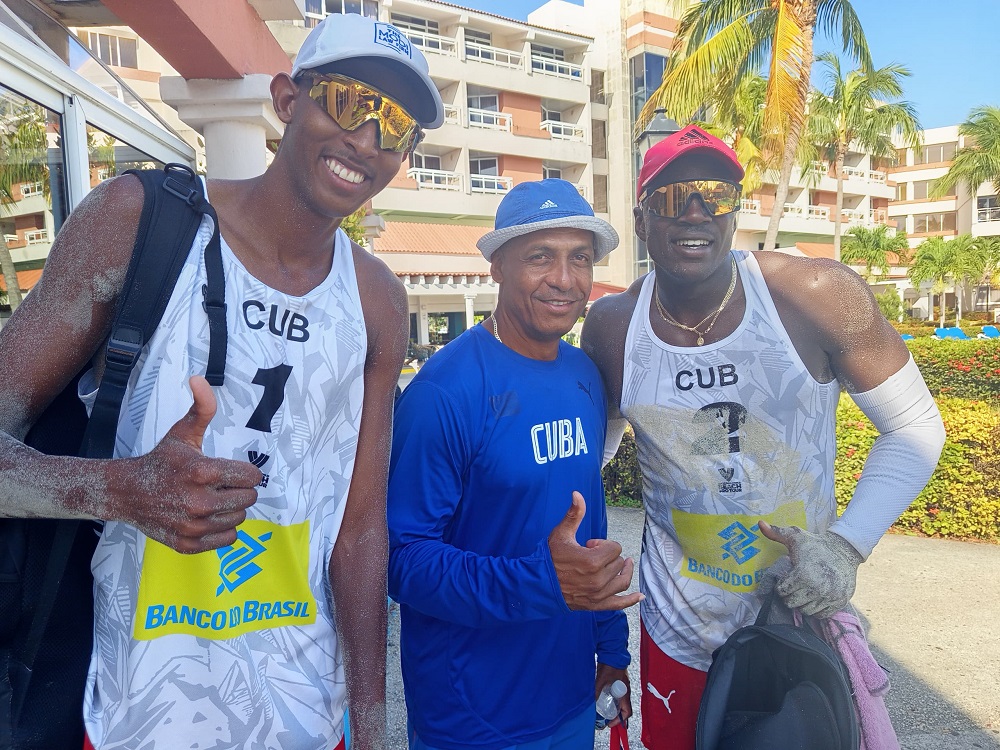 Alayo y Noslen Norceca Varadeo