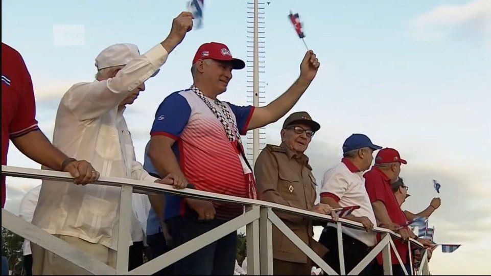 presidencia desfile 1 de mayo