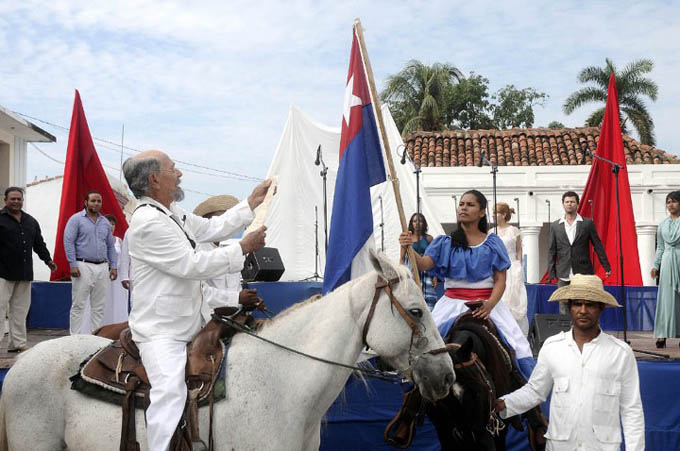 Tributo al Hinmo Nacional de Cuba