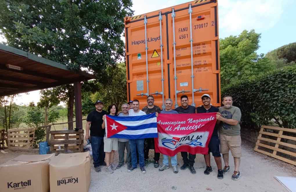 Grupos solidarios de Italia envían insumos y equipos médicos a Cuba