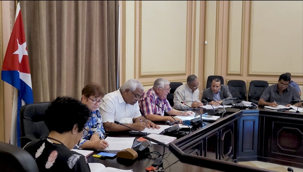 Debaten diputados proyecto de Ley del Sistema Deportivo cubano