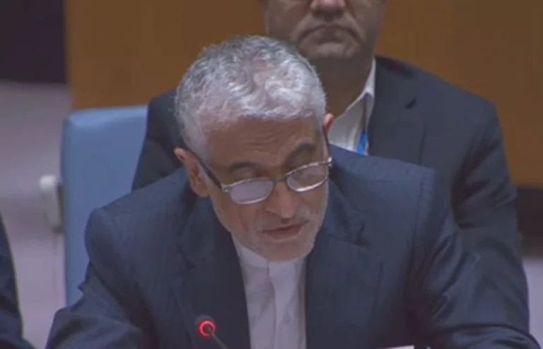 Irán denuncia guerra ilícita de EE.UU. e Israel