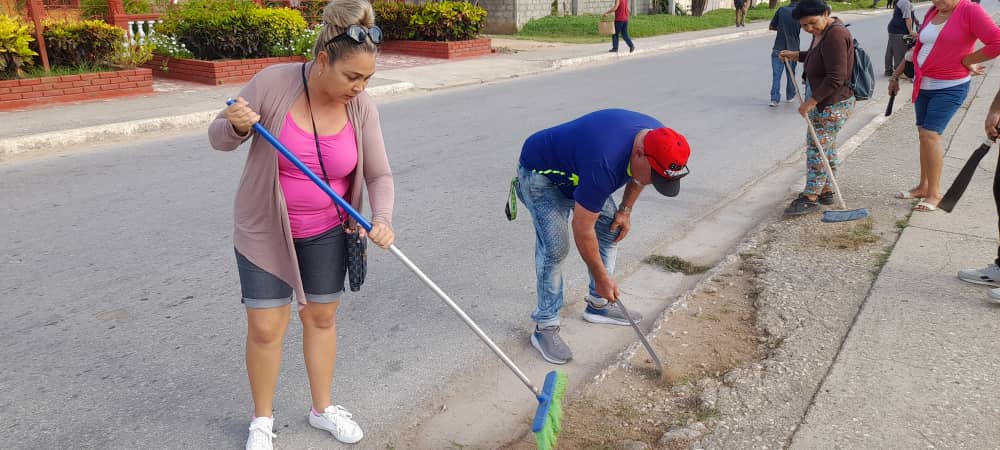 Jornada de saneamientio en Morón