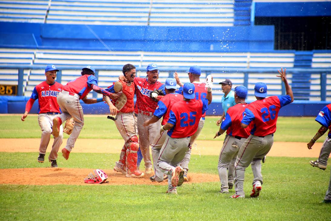Granma es el nuevo campeón de la serie nacional de beisbol sub 23