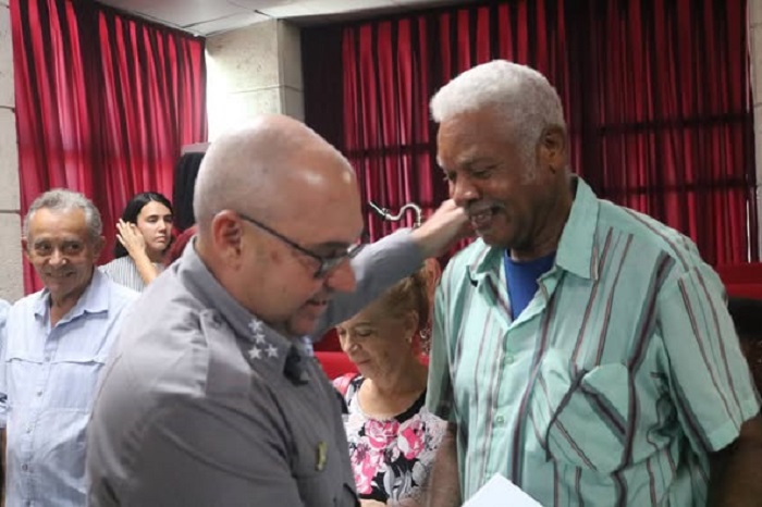 Conmemoran aniversario 60 de la construcción del PCC en el MININT