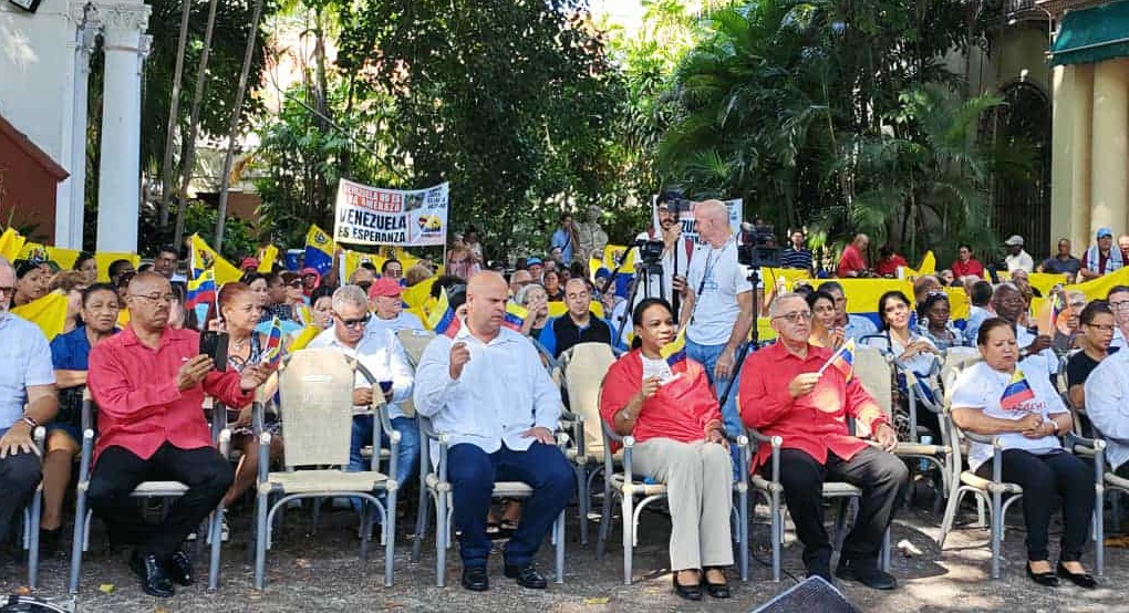Cuba exige fin intervencionismo EEUU y cese de agresión a Venezuela