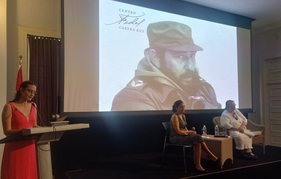 Centro Fidel Castro dedica su espacio «Con Luz Propia» a Cedalia Cabrera Motne