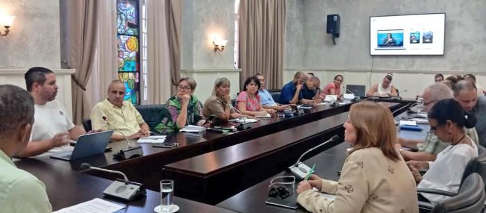 Presentan al Consejo de Gobierno del Tribunal Supremo Popular la Plataforma Soberanía